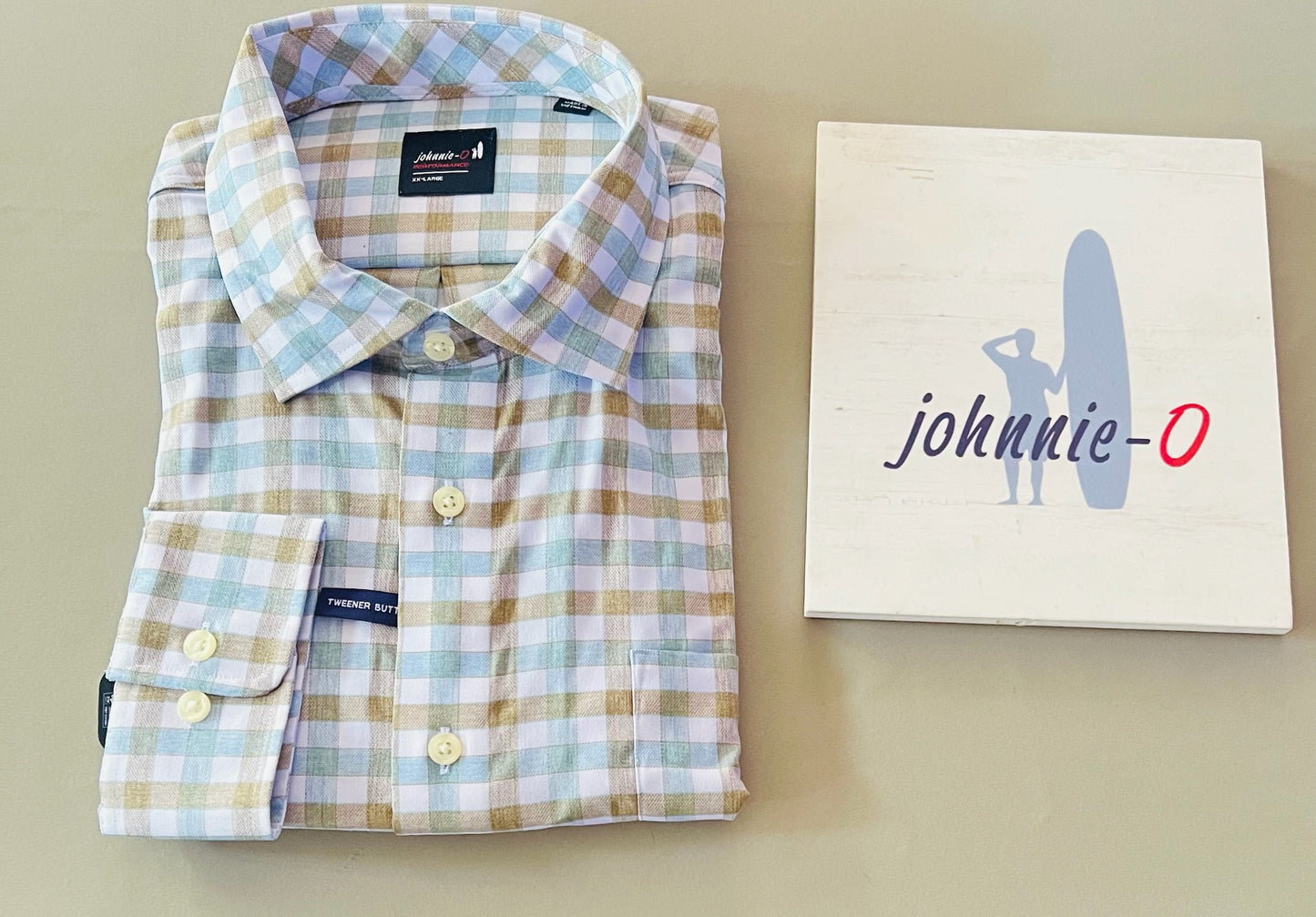 Johnnie-O Men’s Button Down Collared Shirt, 2XL; Blue/Tan