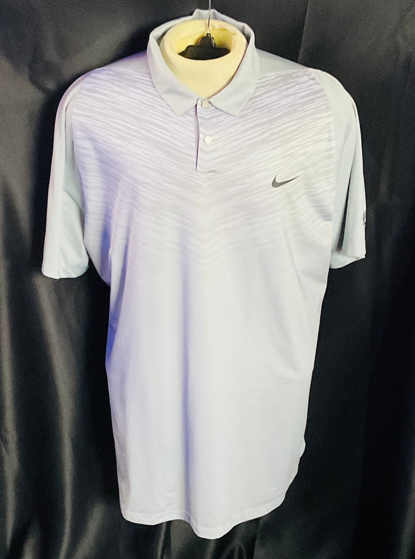 Nike Tiger Woods Collection Polo XL Gray/White Stripes